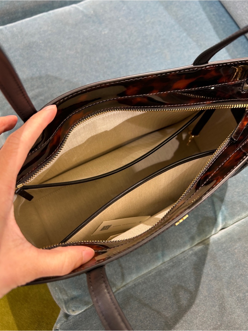 NWTš¢Tory Burch Emerson Tortoise Patent Leather Work Zip Tote 165968 Brown Jelly - Picture 4 of 10